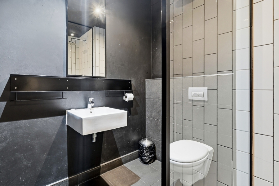 1 Bedroom Property for Sale in Woodstock Western Cape